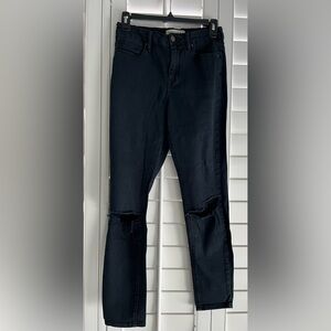 BULLHEAD High Rise Skinniest Ankle Faded Black Ripped Jeans Size 27